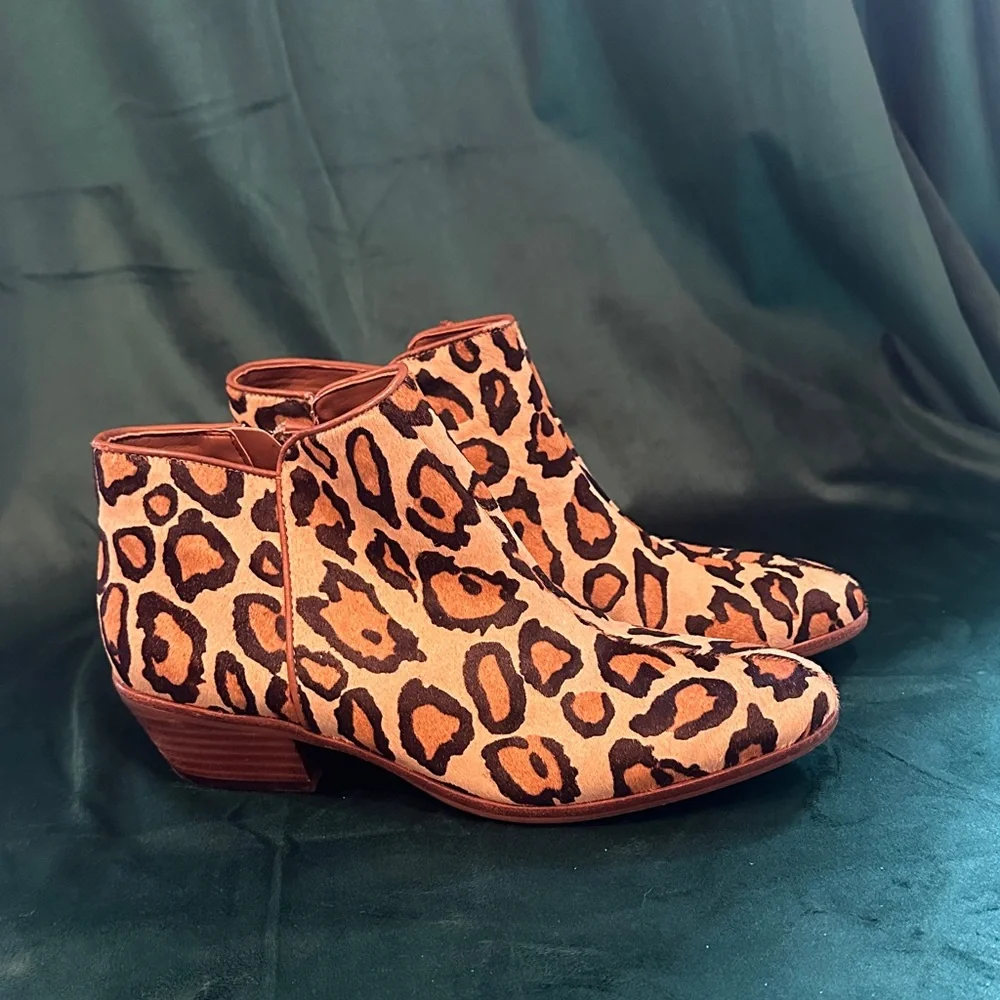 Sam Edelman leopard booties‎ size 7.5